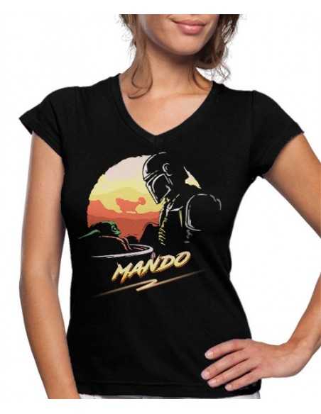 Camiseta Baby Yoda de mujer con Mando