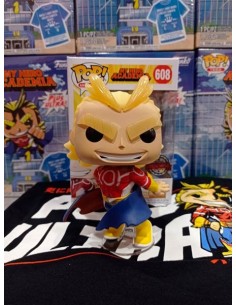 Funko Pop Silver Age All Might con camiseta Funko 2