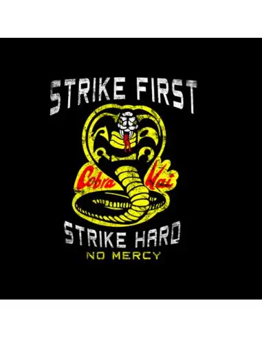 Camiseta Cobra Kai Lema