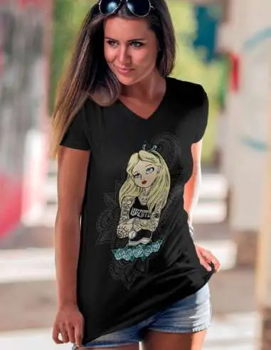 Camiseta mamá rockera Alicia Disney