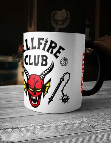 Taza Stranger Things Hellfire Club Taza Stranger Things Hellfire Club