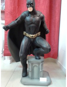 Estatua de Batman de 1 metro de altura Aprox.