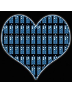 Camiseta Doctor Who corazon de Tardis manga corta negra 2