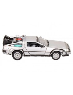 Réplica Delorean Regreso al Futuro II 2